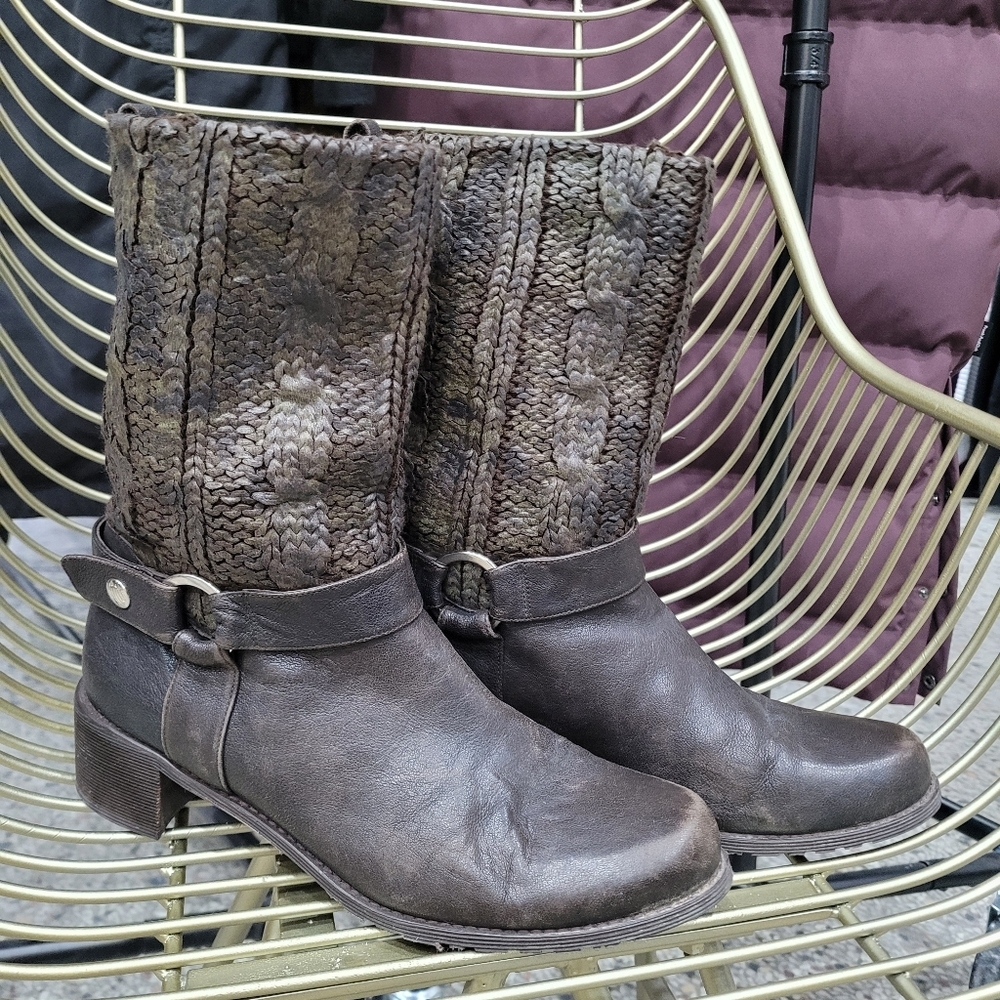 Stuart Weitzman Women's Brown Leather Biker Boots